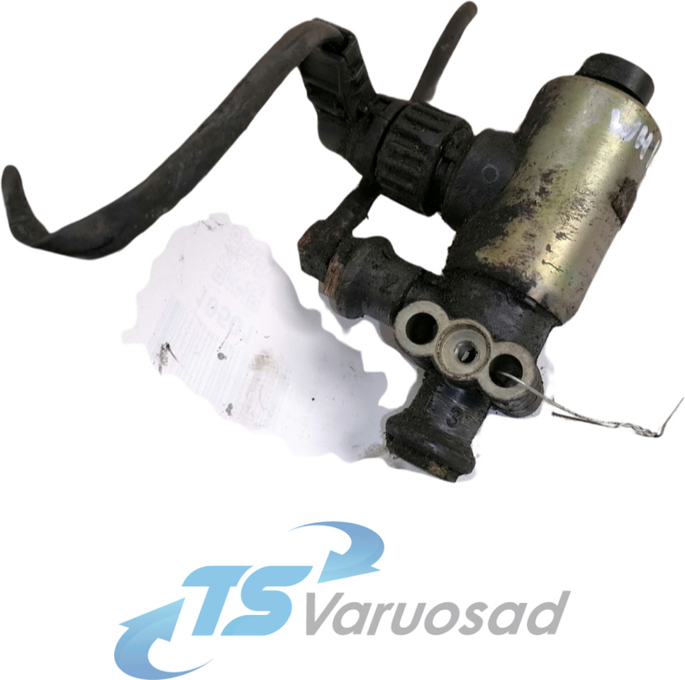 Mercedes-Benz Solenoid valve 0059971236 - Valve de frein pour Camion: photos 1 Mercedes-Benz Solenoid valve 0059971236 - Valve de frein pour Camion: photos 1