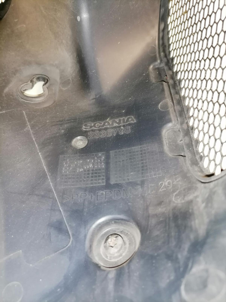Scania Air intake 2367481 - Système d'admission d'air pour Camion: photos 5 Scania Air intake 2367481 - Système d'admission d'air pour Camion: photos 5