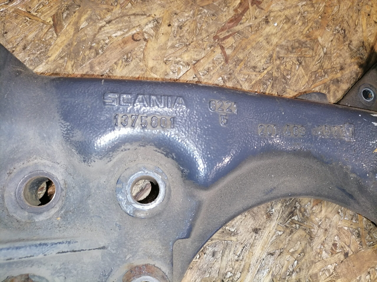 Scania Bracket 1375801 - Frame/ Châssis pour Camion: photos 2 Scania Bracket 1375801 - Frame/ Châssis pour Camion: photos 2