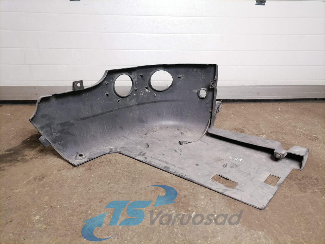 Scania Bumper cover 1884915 - Angle de pare-chocs pour Camion: photos 1 Scania Bumper cover 1884915 - Angle de pare-chocs pour Camion: photos 1