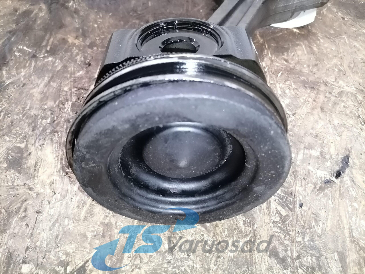 Scania Connecting rod + piston 2263286 - Pistons/ Anneaux/ Manchons pour Camion: photos 5 Scania Connecting rod + piston 2263286 - Pistons/ Anneaux/ Manchons pour Camion: photos 5