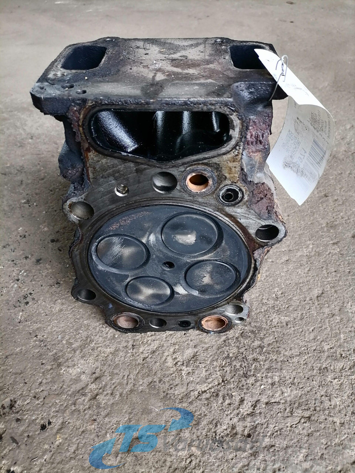 Scania Cylinder head, XPI 1921303 - Culasse pour Camion: photos 3 Scania Cylinder head, XPI 1921303 - Culasse pour Camion: photos 3