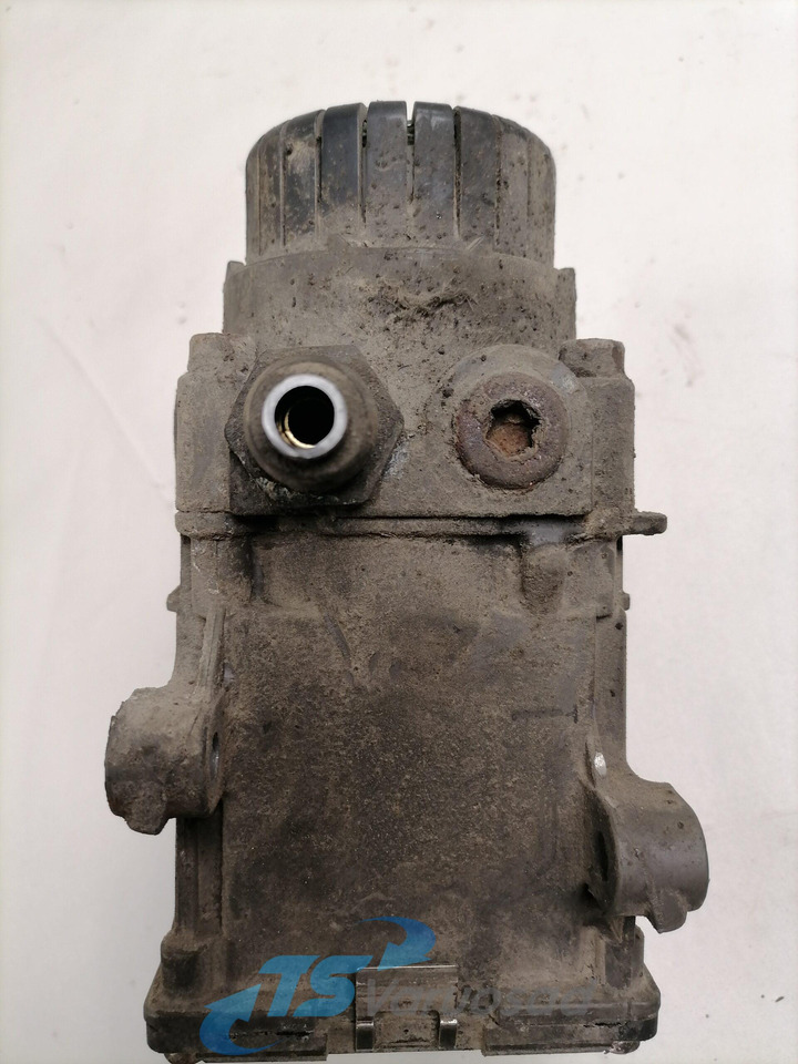 Scania EBS brake valve 1499799 - Valve de frein pour Camion: photos 2 Scania EBS brake valve 1499799 - Valve de frein pour Camion: photos 2