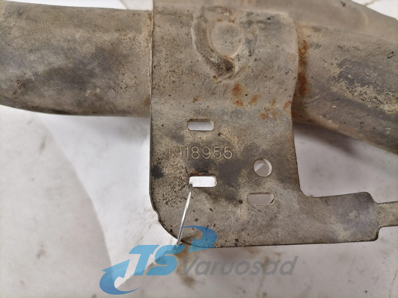 Scania EGR cooler pipe 1918955 - Refroidisseur EGR pour Camion: photos 3 Scania EGR cooler pipe 1918955 - Refroidisseur EGR pour Camion: photos 3