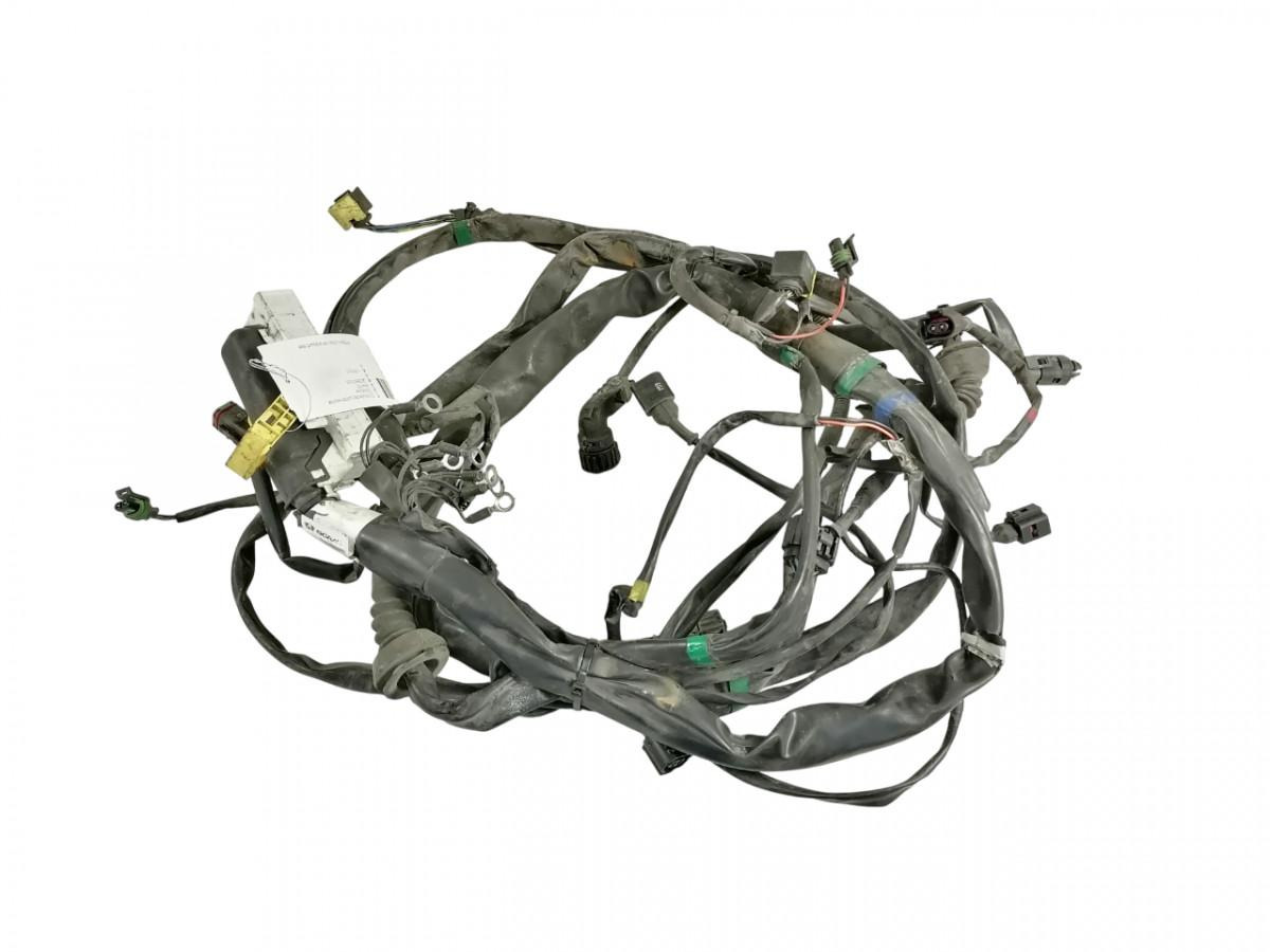 Scania Esitulede juhtmestik 2096393 - Pièce universelle pour Camion: photos 1 Scania Esitulede juhtmestik 2096393 - Pièce universelle pour Camion: photos 1