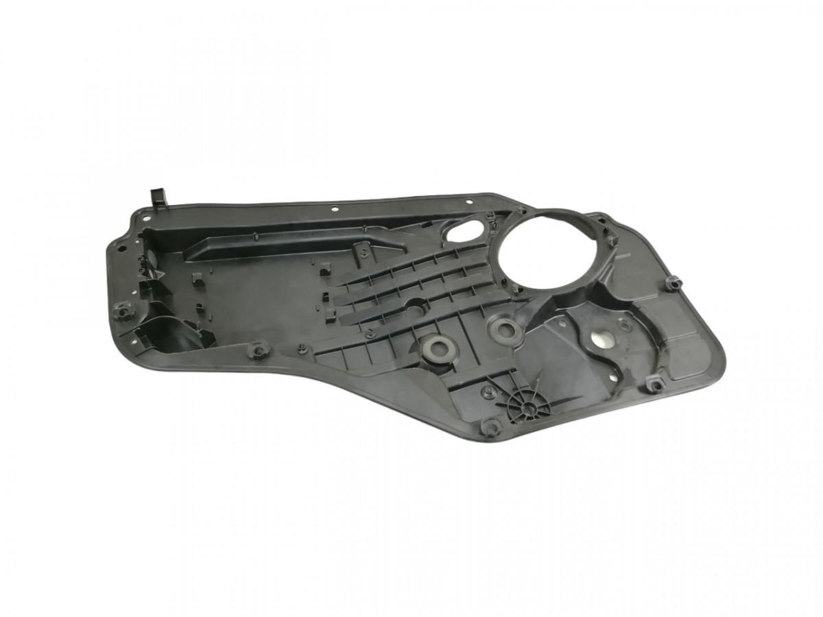 Scania Frame 2521836 - Portière et pièces pour Camion: photos 1 Scania Frame 2521836 - Portière et pièces pour Camion: photos 1