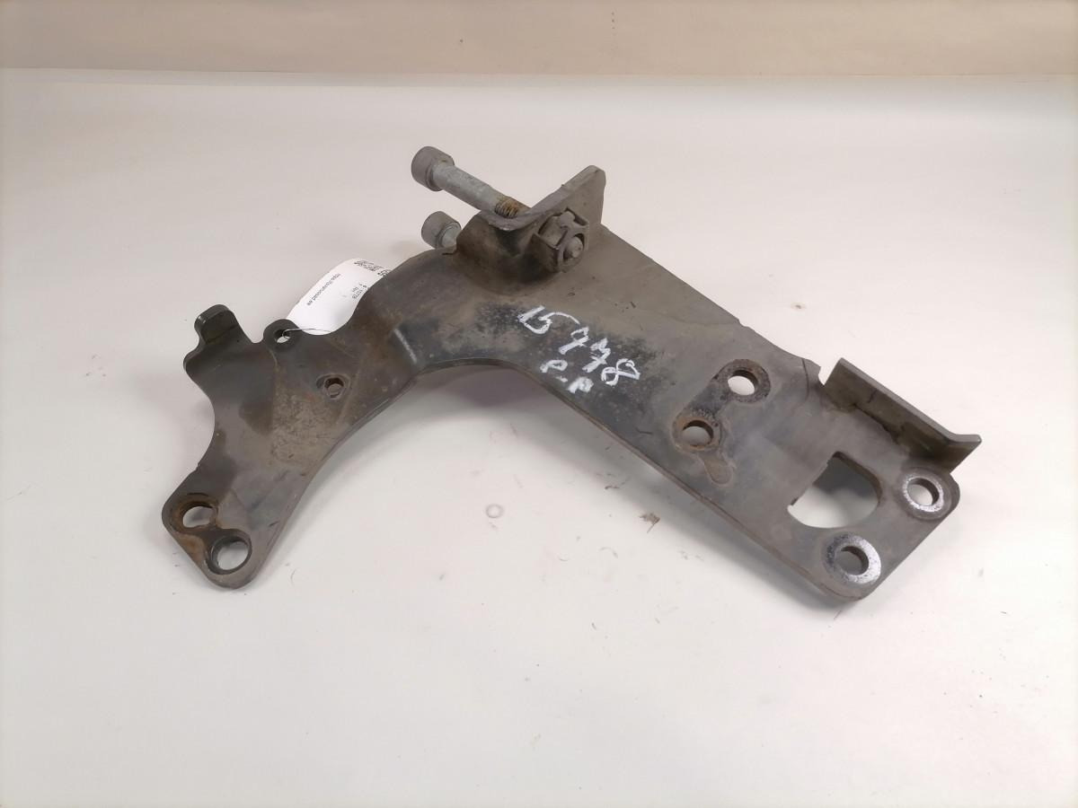 Scania Front bumper carrier 2785050 - Pare-chocs pour Camion: photos 3 Scania Front bumper carrier 2785050 - Pare-chocs pour Camion: photos 3