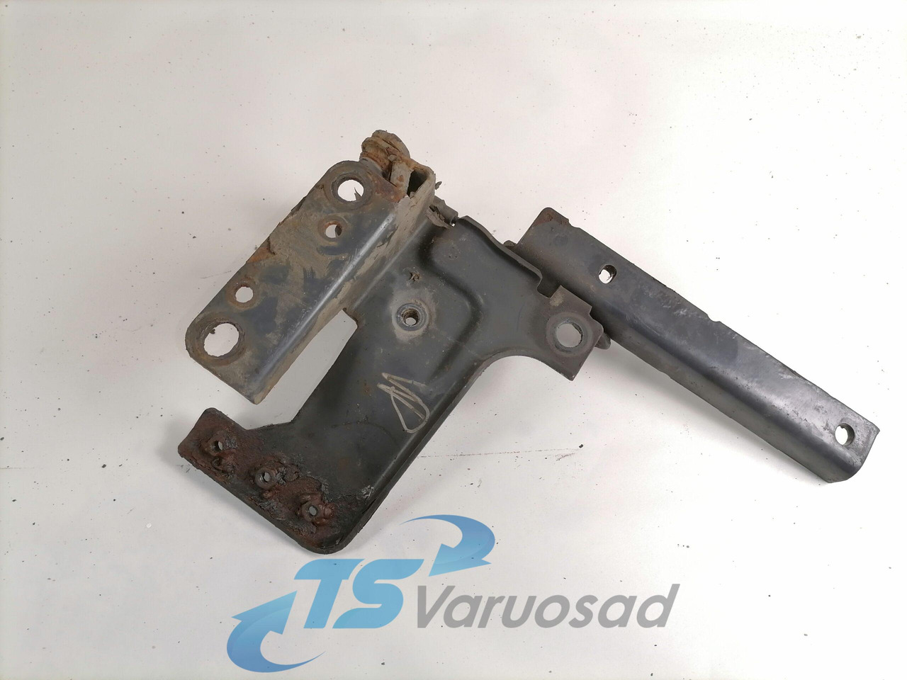 Scania Grille panel hinge 1727263 - Calandre pour Camion: photos 4 Scania Grille panel hinge 1727263 - Calandre pour Camion: photos 4