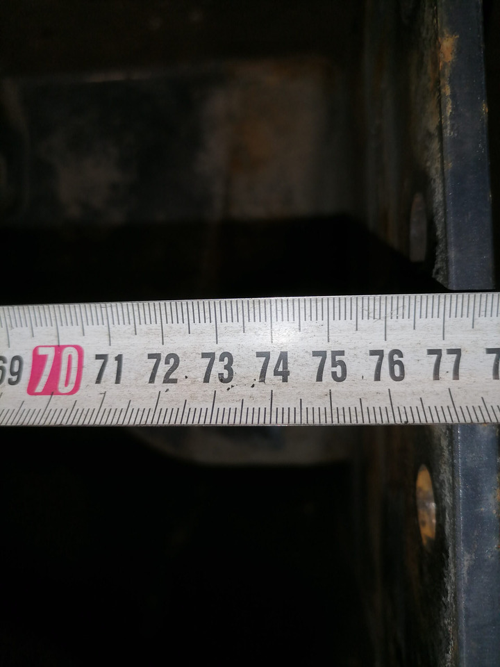 Scania Haakeseadme kinnitusraam CM75N770A01 - Sellette d'attelage pour Camion: photos 4 Scania Haakeseadme kinnitusraam CM75N770A01 - Sellette d'attelage pour Camion: photos 4