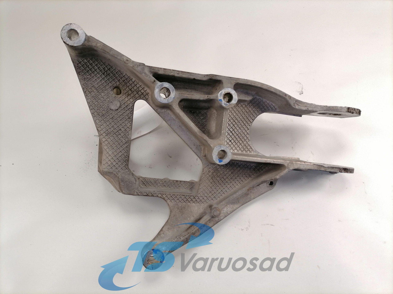 Scania Kabiini amortisaatori kandur 1409341 - Suspension de cabine pour Camion: photos 2 Scania Kabiini amortisaatori kandur 1409341 - Suspension de cabine pour Camion: photos 2