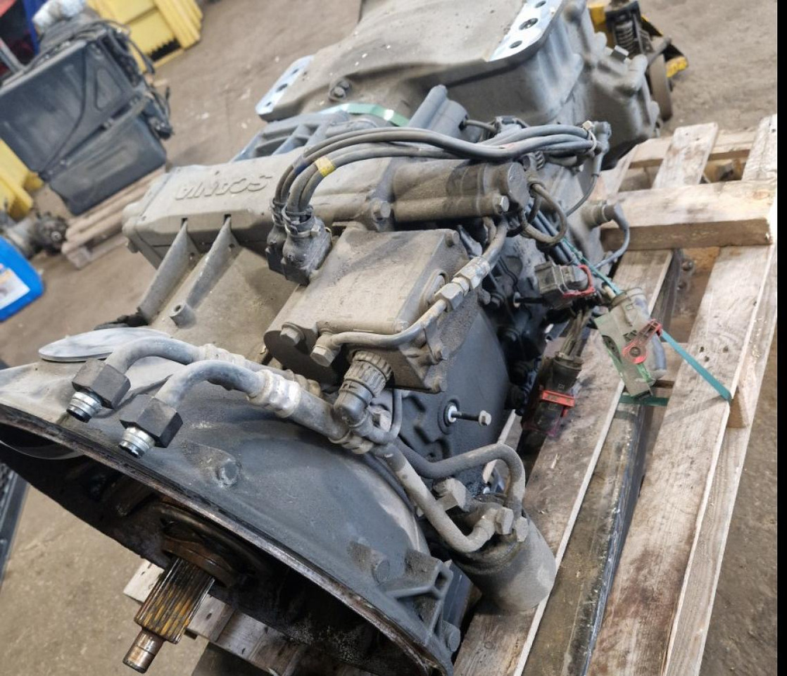 Scania Käigukast GRS905 2475808 - Boîte de vitesse et pièces pour Camion: photos 1 Scania Käigukast GRS905 2475808 - Boîte de vitesse et pièces pour Camion: photos 1