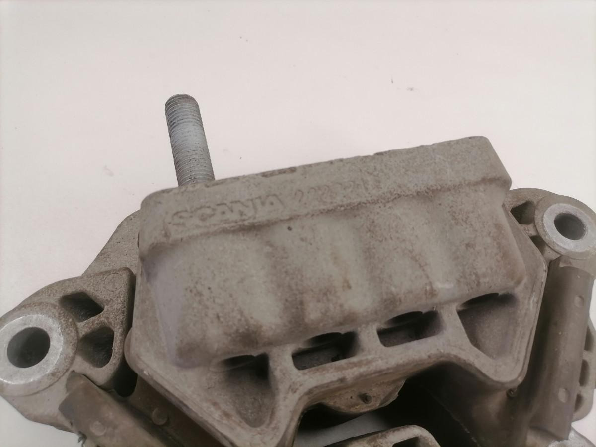 Scania Käigukasti padi 2222211 - Boîte de vitesse et pièces pour Camion: photos 4 Scania Käigukasti padi 2222211 - Boîte de vitesse et pièces pour Camion: photos 4