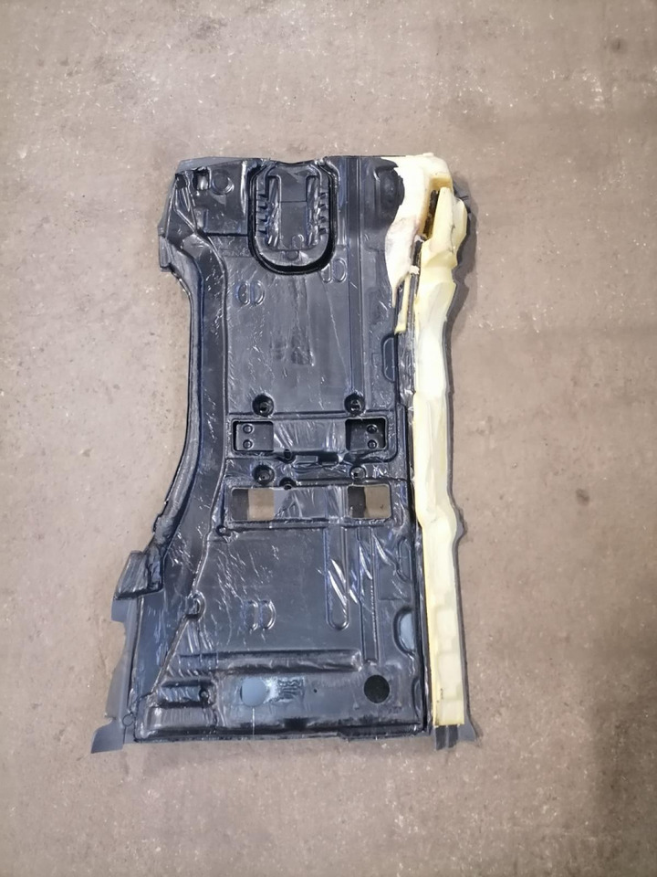 Scania Kummimatt 2013377 - Pièce universelle pour Camion: photos 2 Scania Kummimatt 2013377 - Pièce universelle pour Camion: photos 2