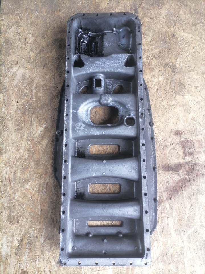 Scania Ladder frame 1942851 - Carter d'huile pour Camion: photos 5 Scania Ladder frame 1942851 - Carter d'huile pour Camion: photos 5