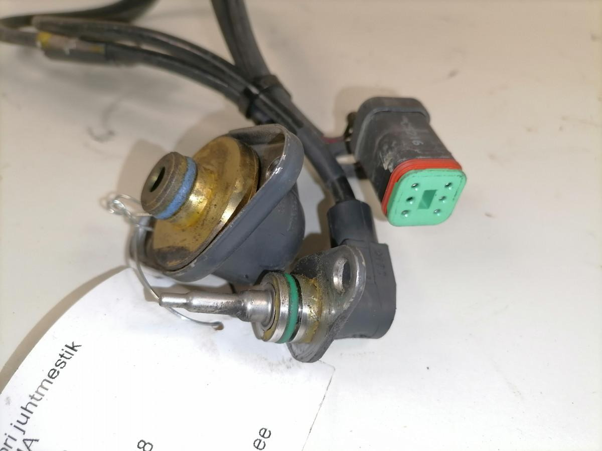 Scania Mootori juhtmestik 2414320 - Pièce universelle pour Camion: photos 2 Scania Mootori juhtmestik 2414320 - Pièce universelle pour Camion: photos 2