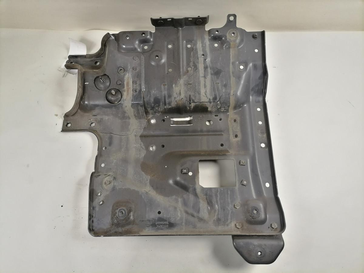 Scania Mudguard bracket 2608169 - Pièce universelle pour Camion: photos 2 Scania Mudguard bracket 2608169 - Pièce universelle pour Camion: photos 2