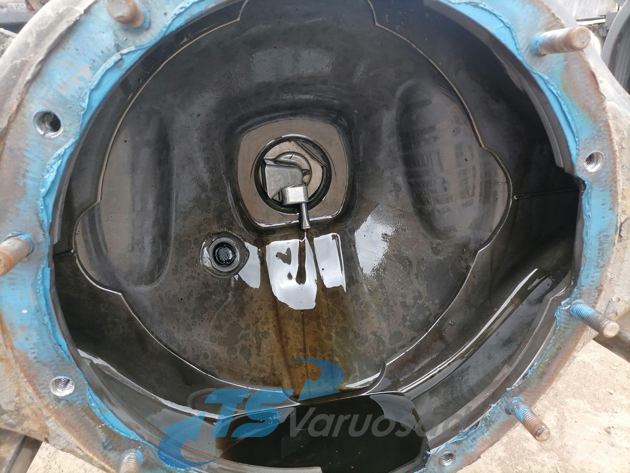 Scania Rear axel housing 2637065 - Essieu et pièces pour Camion: photos 2 Scania Rear axel housing 2637065 - Essieu et pièces pour Camion: photos 2
