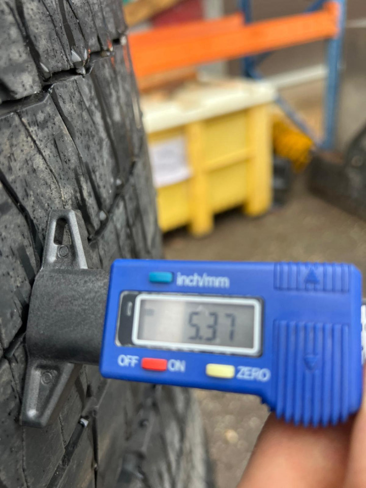 Scania Rehvid + veljed 315/70R22.5 31570R225 - Pneus et jantes pour Camion: photos 5 Scania Rehvid + veljed 315/70R22.5 31570R225 - Pneus et jantes pour Camion: photos 5