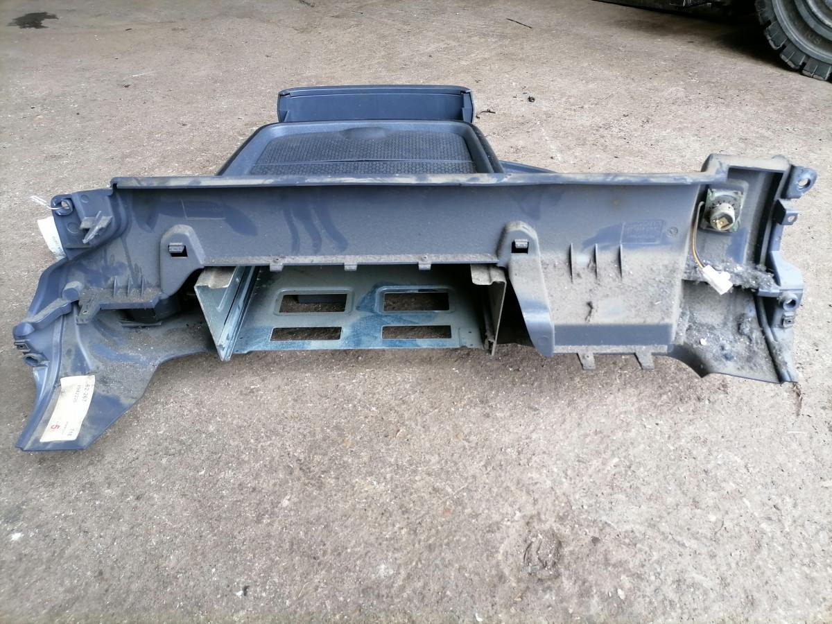 Scania Tool box 1942220 - Pièce universelle pour Camion: photos 5 Scania Tool box 1942220 - Pièce universelle pour Camion: photos 5