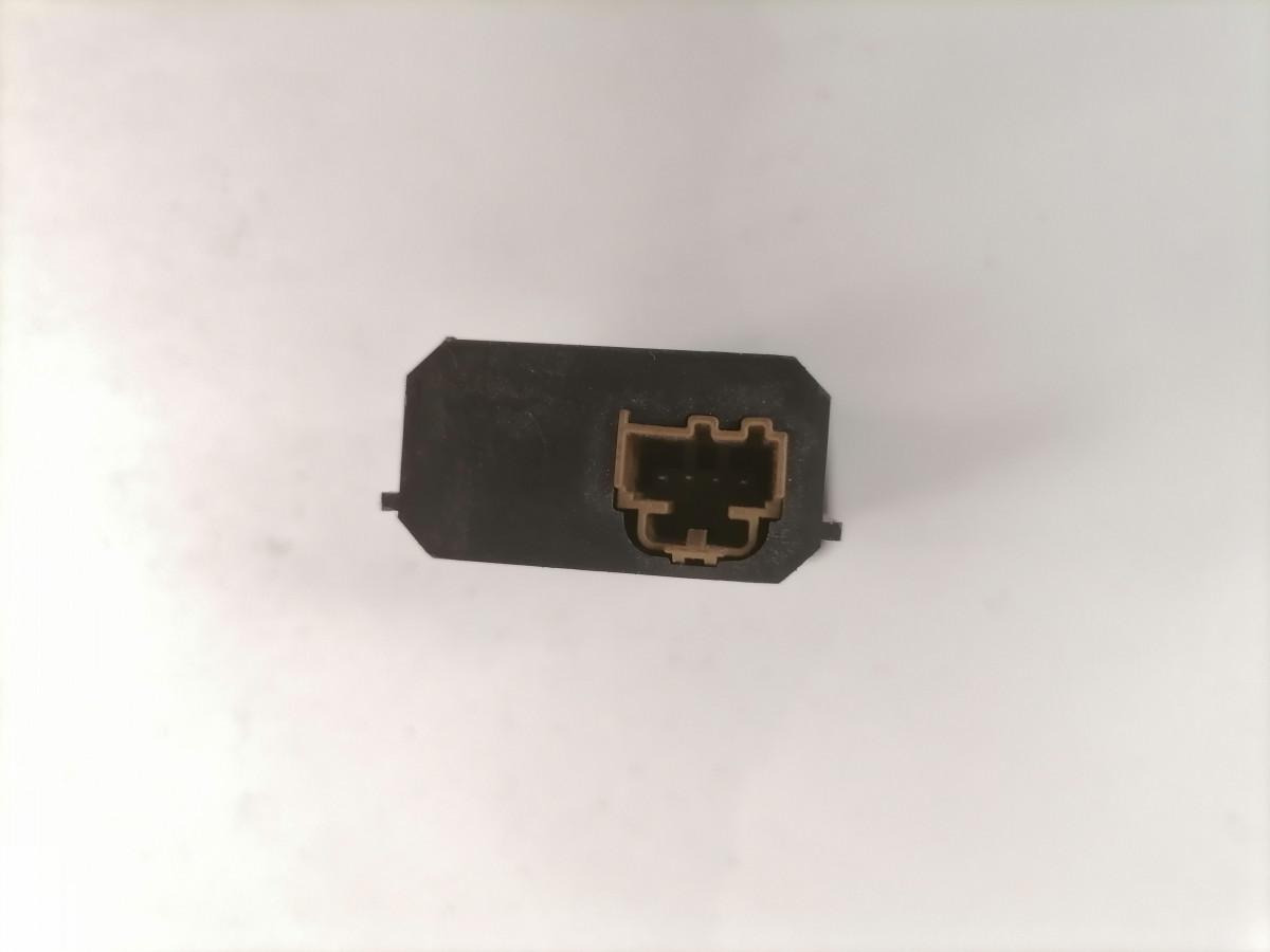 Scania USB pistiku paneel 2554704 - Système électrique pour Camion: photos 5 Scania USB pistiku paneel 2554704 - Système électrique pour Camion: photos 5