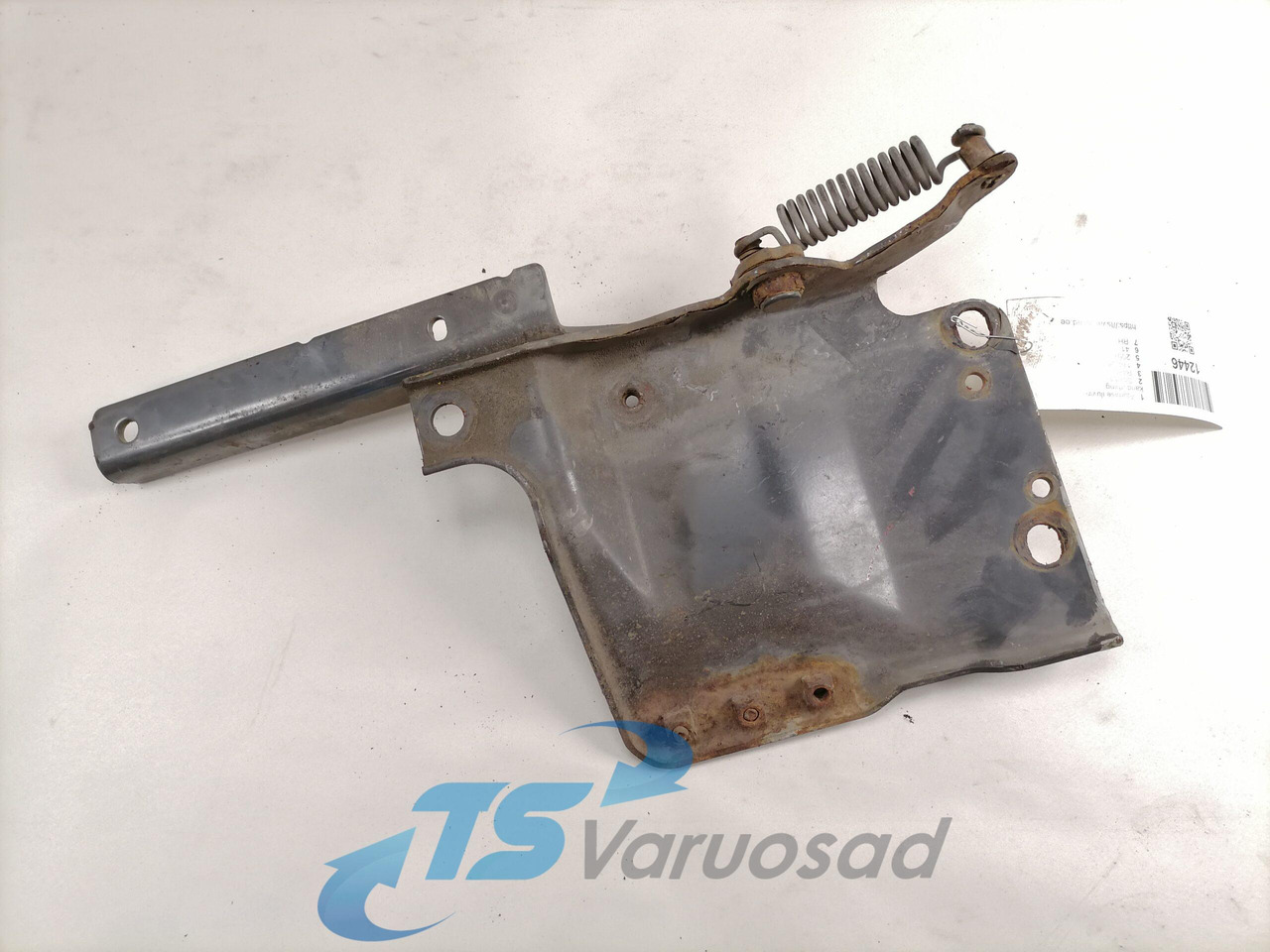 Scania lower grille carrier hinge 1742265 - Calandre pour Camion: photos 4 Scania lower grille carrier hinge 1742265 - Calandre pour Camion: photos 4