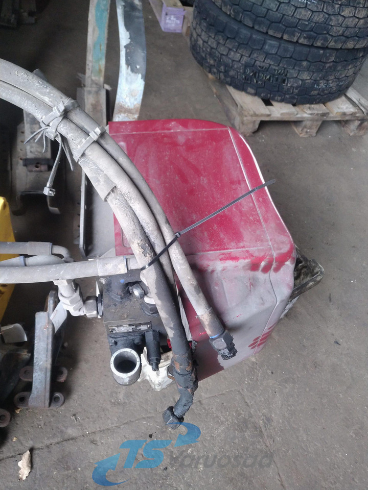 Réservoir hydraulique pour Camion Universaalne Hydrulic oil cooler 8013015000-2: photos 6 Réservoir hydraulique pour Camion Universaalne Hydrulic oil cooler 8013015000-2: photos 6