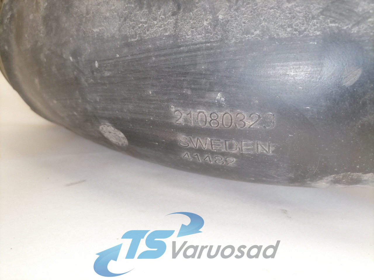 Volvo Air intake 21080323 - Système d'admission d'air pour Camion: photos 3 Volvo Air intake 21080323 - Système d'admission d'air pour Camion: photos 3