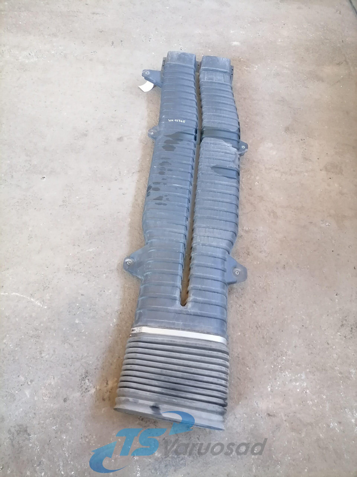 Volvo Air intake 21122123 - Système d'admission d'air pour Camion: photos 3 Volvo Air intake 21122123 - Système d'admission d'air pour Camion: photos 3