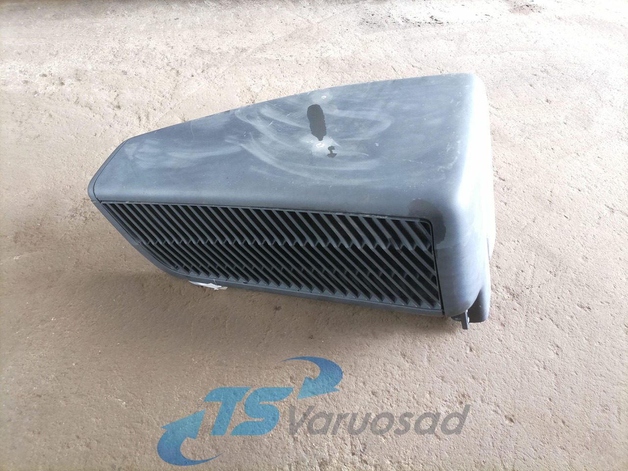 Volvo Air intake 21464731 - Système d'admission d'air pour Camion: photos 3 Volvo Air intake 21464731 - Système d'admission d'air pour Camion: photos 3