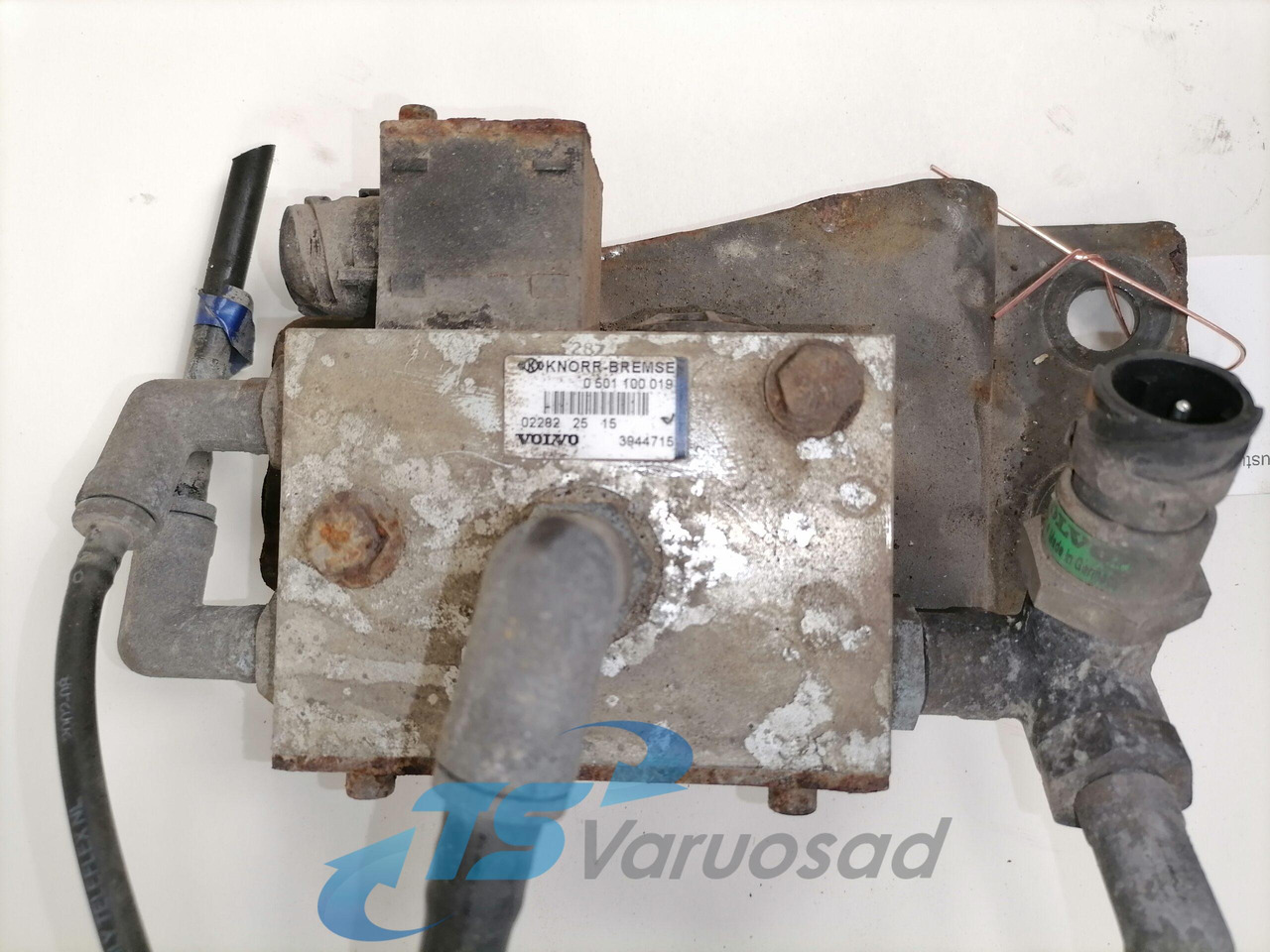 Volvo Air suspension control valve, ECAS 3944715 - Valve de frein pour Camion: photos 2 Volvo Air suspension control valve, ECAS 3944715 - Valve de frein pour Camion: photos 2