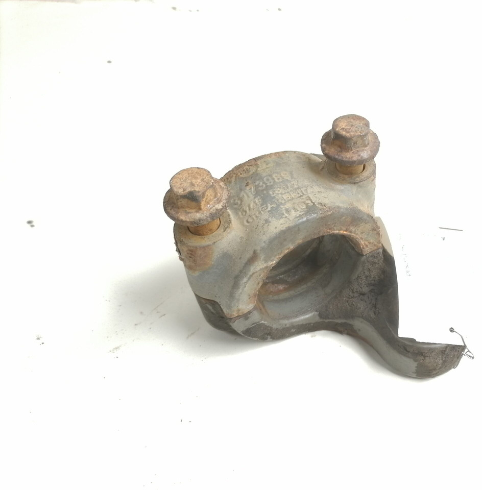 Volvo Anti-roll bar bracket 3173988 - Barre stabilisatrice pour Camion: photos 2 Volvo Anti-roll bar bracket 3173988 - Barre stabilisatrice pour Camion: photos 2