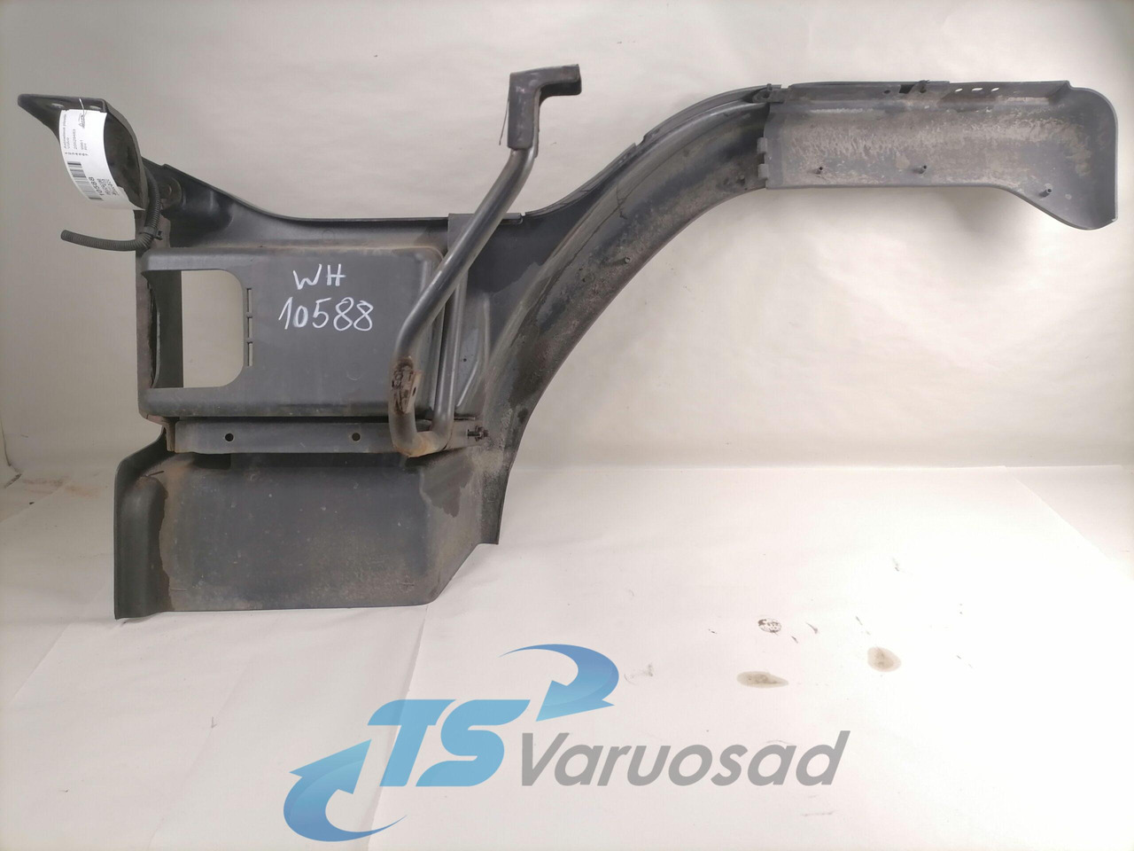 Volvo Astmelaua plastik 20529483 - Marchepied pour Camion: photos 2 Volvo Astmelaua plastik 20529483 - Marchepied pour Camion: photos 2