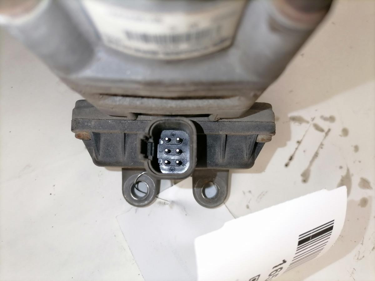 Volvo Brake pressure control K001894 - Valve de frein pour Camion: photos 4 Volvo Brake pressure control K001894 - Valve de frein pour Camion: photos 4