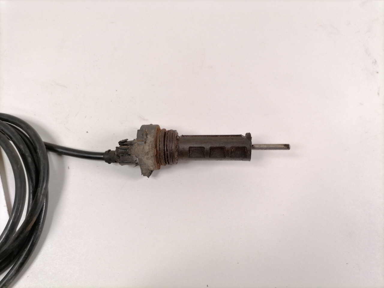 Volvo Cable, brake pad 20526766 - Pièces de frein pour Camion: photos 2 Volvo Cable, brake pad 20526766 - Pièces de frein pour Camion: photos 2