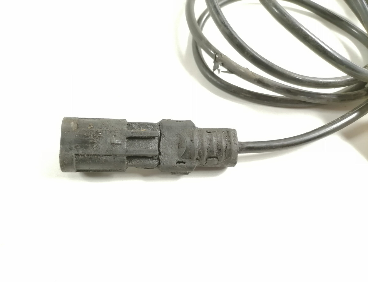 Volvo Cable, brake pad 20526766 - Pièces de frein pour Camion: photos 3 Volvo Cable, brake pad 20526766 - Pièces de frein pour Camion: photos 3