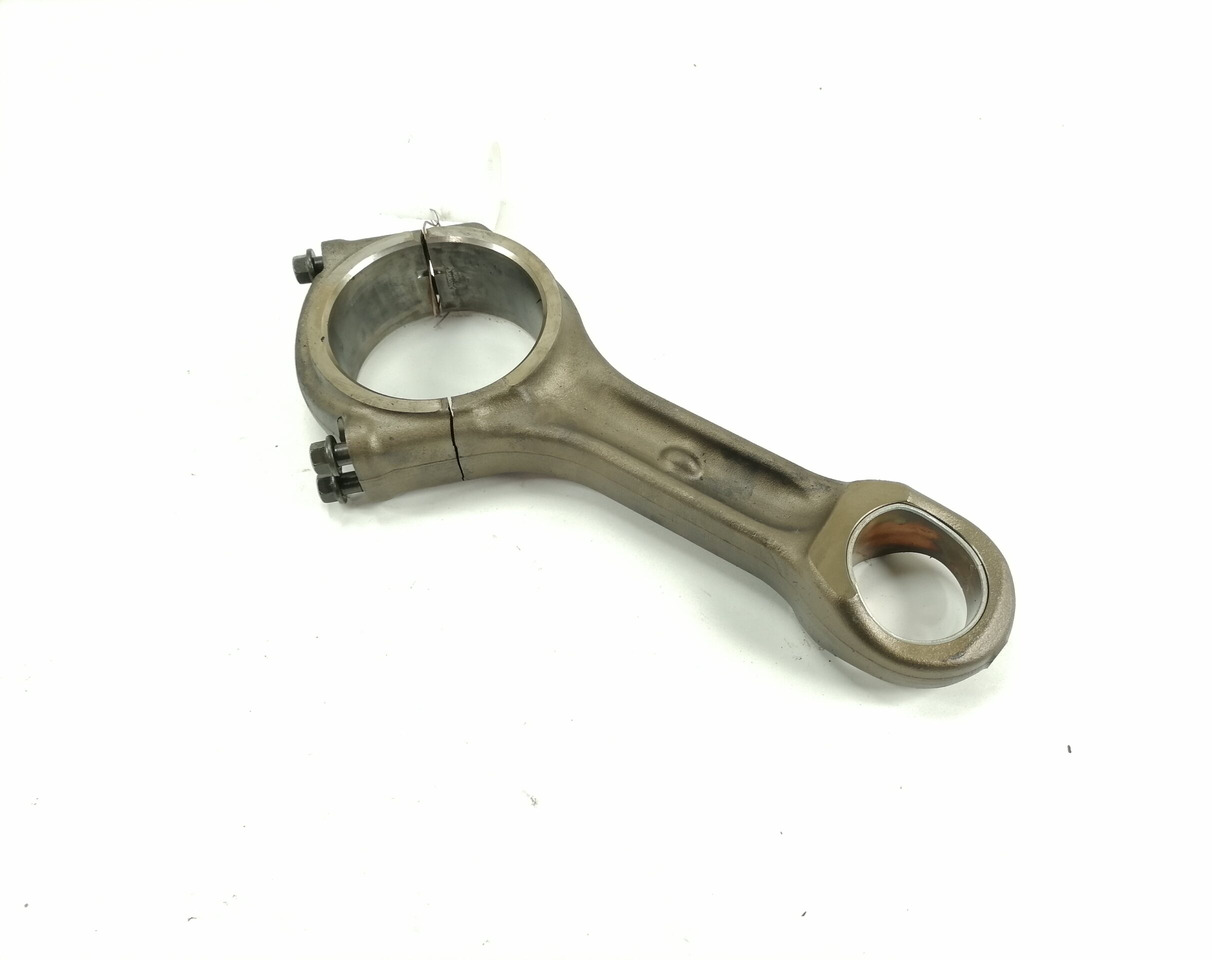 Volvo Connecting rod 20897068 - Pistons/ Anneaux/ Manchons pour Camion: photos 1 Volvo Connecting rod 20897068 - Pistons/ Anneaux/ Manchons pour Camion: photos 1