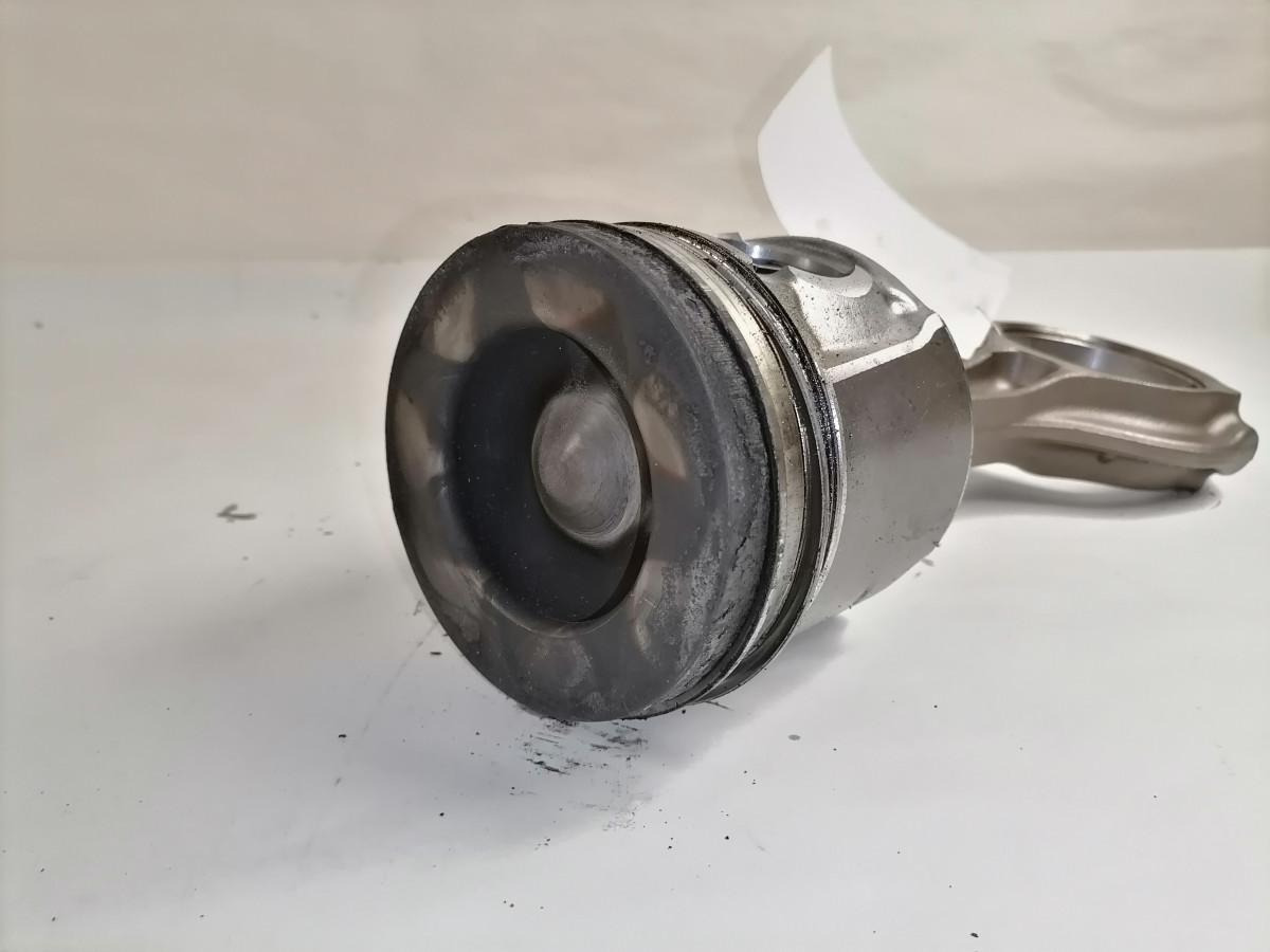 Volvo Connecting rod + piston 22476056 - Pistons/ Anneaux/ Manchons pour Camion: photos 4 Volvo Connecting rod + piston 22476056 - Pistons/ Anneaux/ Manchons pour Camion: photos 4