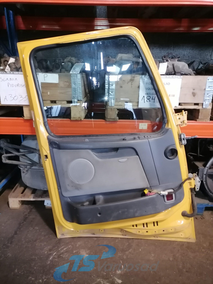 Volvo Door 20360542 - Portière et pièces pour Camion: photos 2 Volvo Door 20360542 - Portière et pièces pour Camion: photos 2
