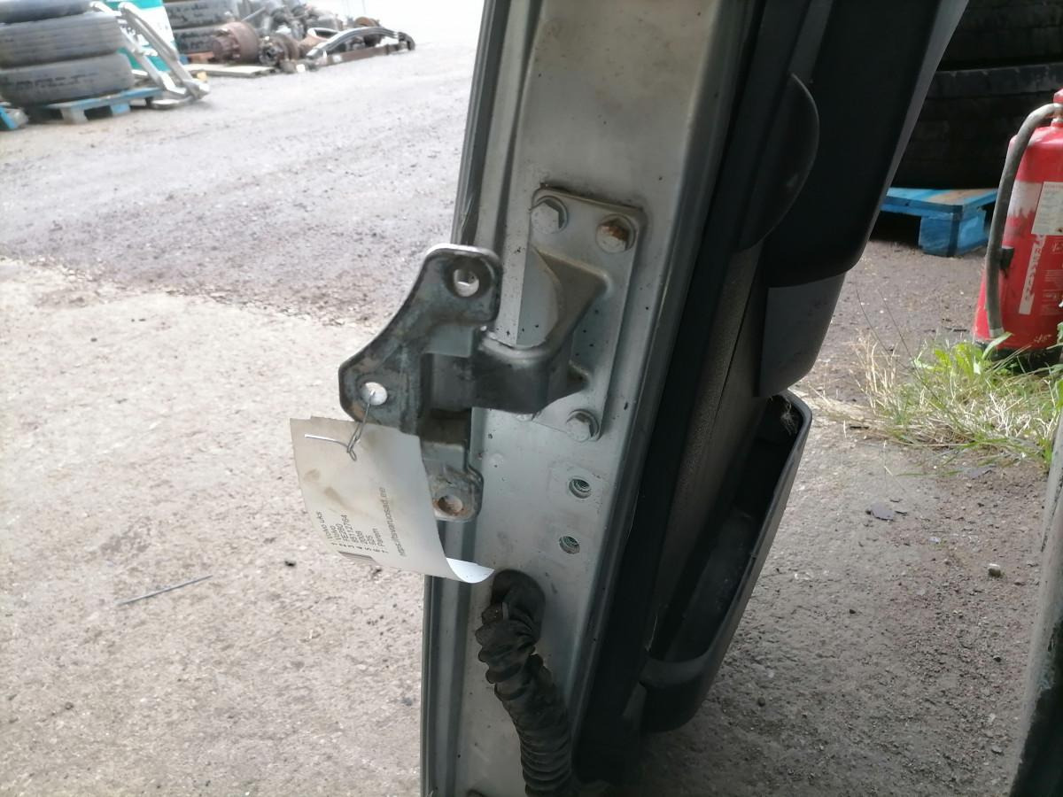 Volvo Door 85112764 - Portière et pièces pour Camion: photos 4 Volvo Door 85112764 - Portière et pièces pour Camion: photos 4