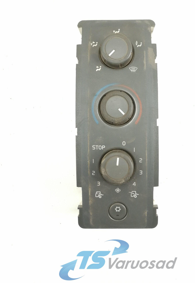 Volvo Ecu, CCM N102194C - Chauffage/ Ventilation pour Camion: photos 1 Volvo Ecu, CCM N102194C - Chauffage/ Ventilation pour Camion: photos 1