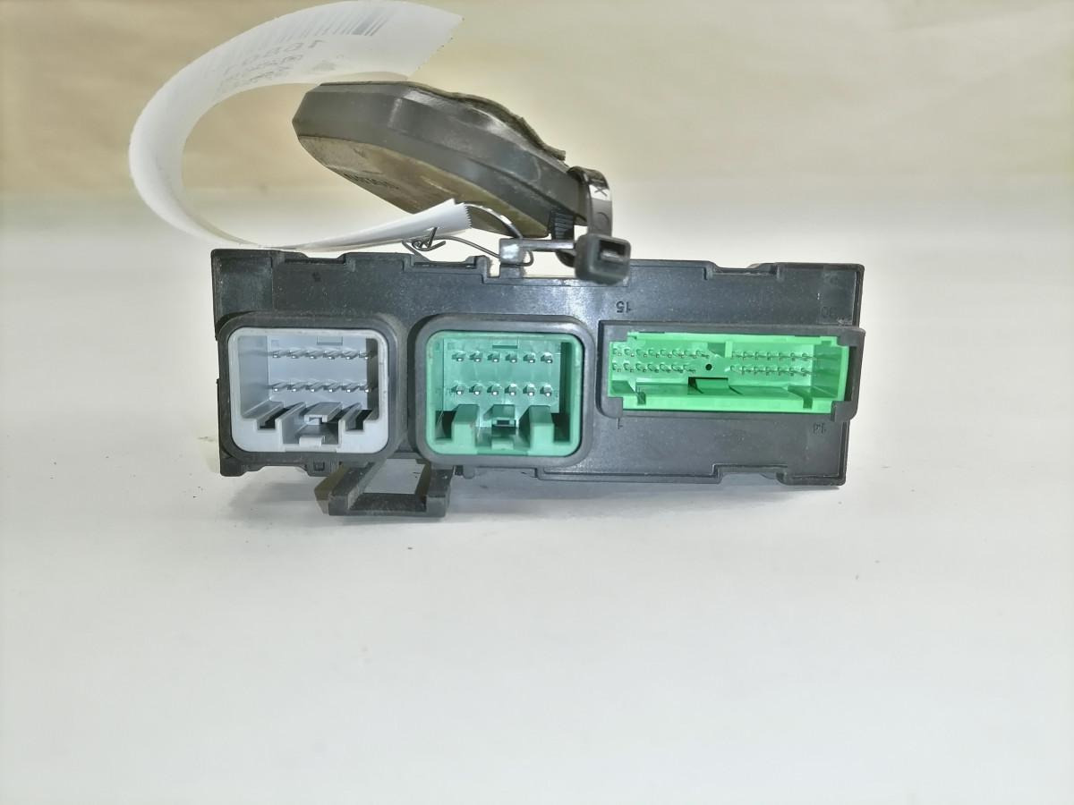 Volvo Ecu CIOM 21930659 - Bloc de gestion pour Camion: photos 3 Volvo Ecu CIOM 21930659 - Bloc de gestion pour Camion: photos 3