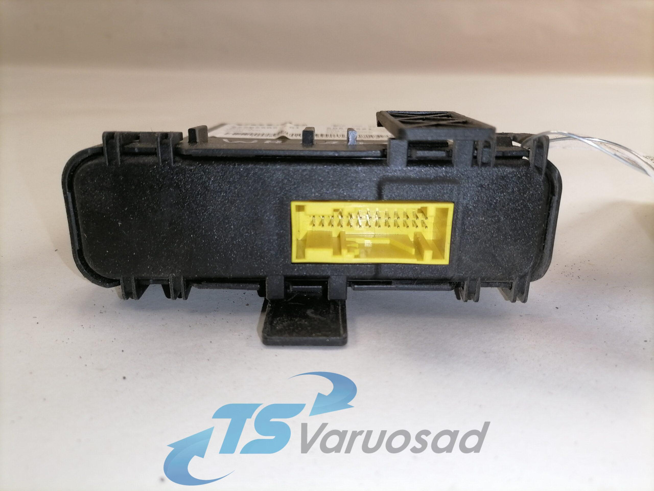Volvo Ecu, HMIIOM 22282682 - Bloc de gestion pour Camion: photos 3 Volvo Ecu, HMIIOM 22282682 - Bloc de gestion pour Camion: photos 3