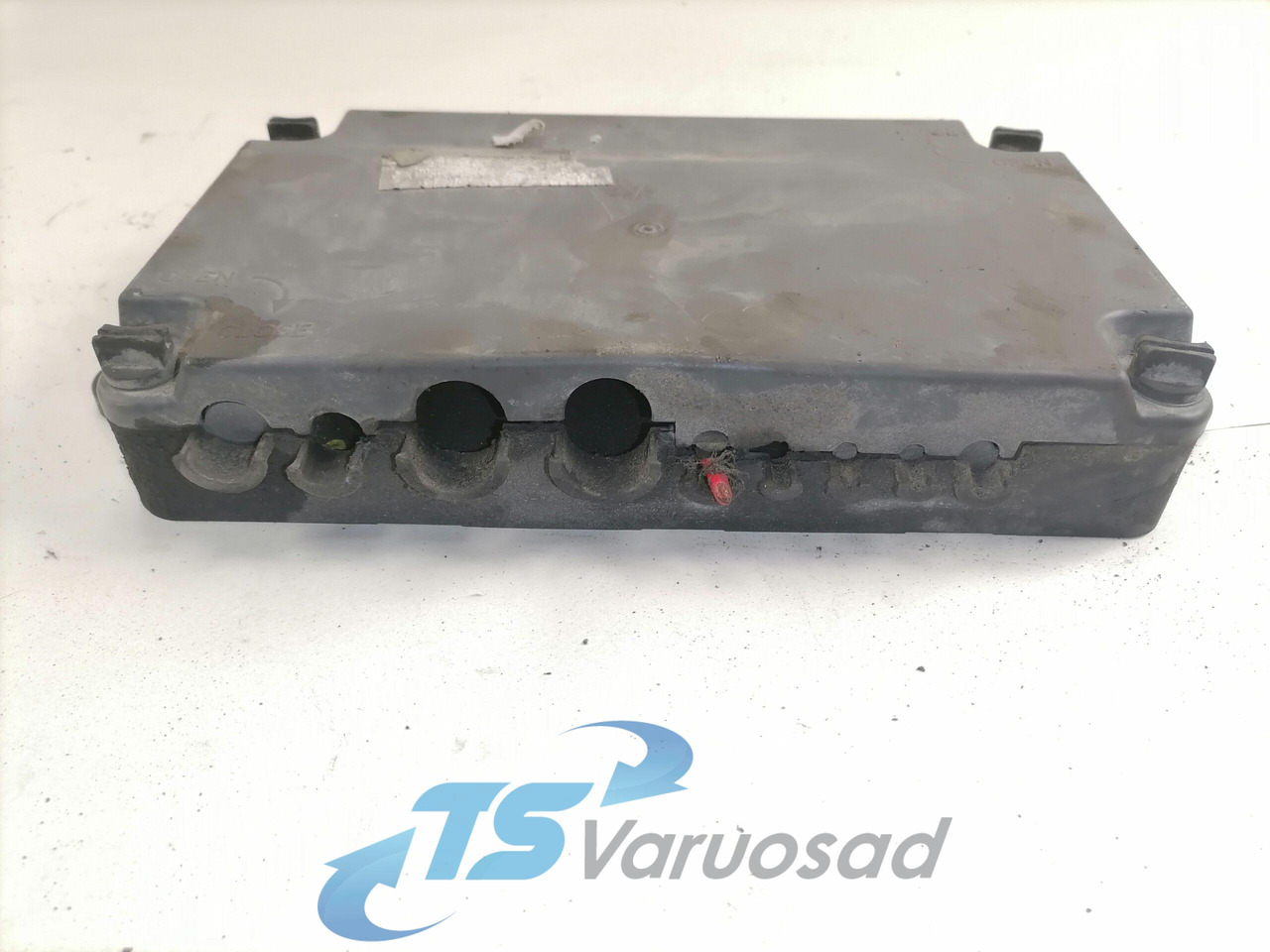 Volvo Fuse box 21717591 - Fusible pour Camion: photos 3 Volvo Fuse box 21717591 - Fusible pour Camion: photos 3