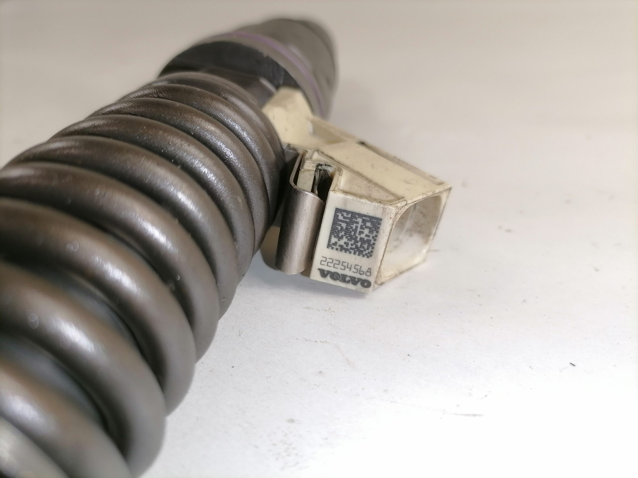 Volvo Injector 22254568 - Pompe à carburant pour Camion: photos 4 Volvo Injector 22254568 - Pompe à carburant pour Camion: photos 4