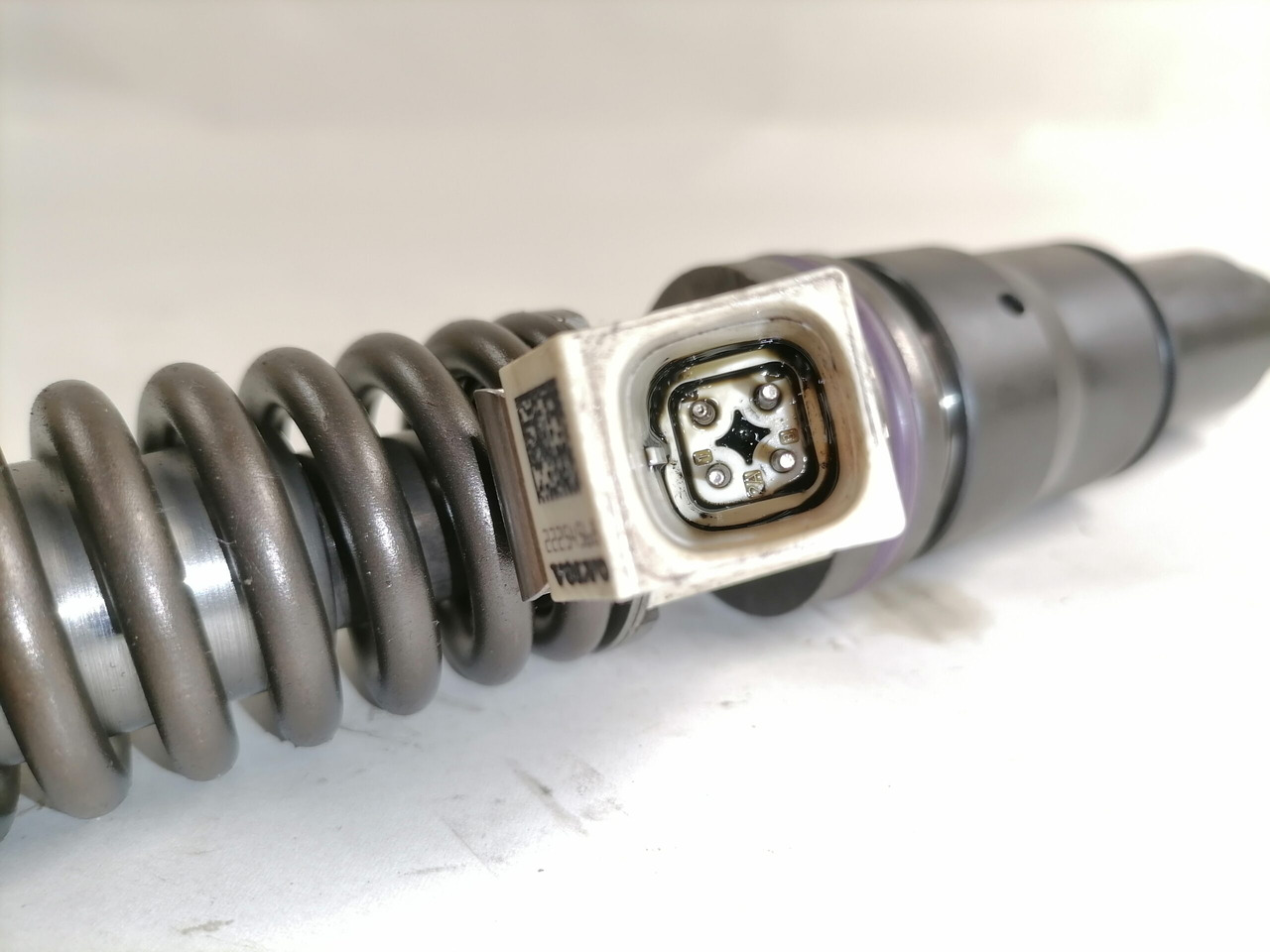 Volvo Injector 22254568 - Pompe à carburant pour Camion: photos 5 Volvo Injector 22254568 - Pompe à carburant pour Camion: photos 5