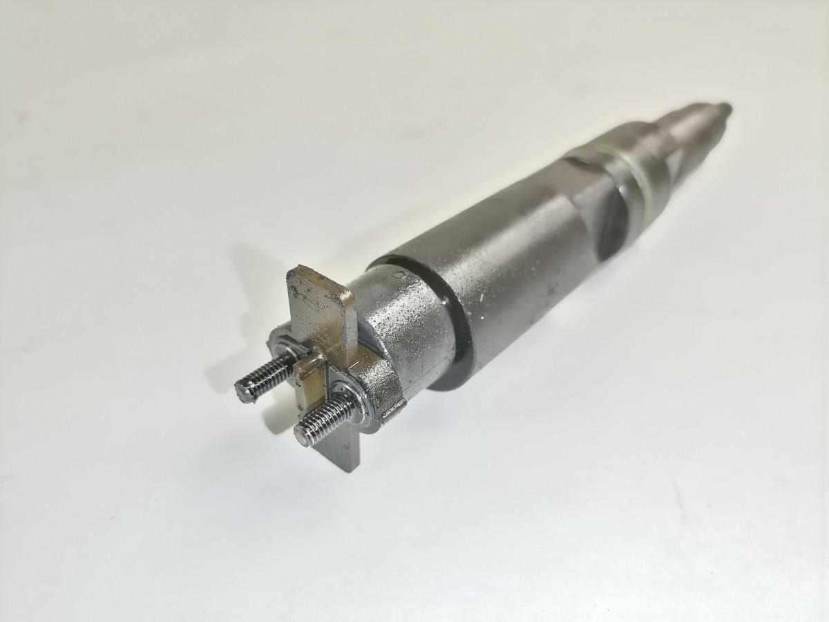Volvo Injector 22490430 - Pompe à carburant pour Camion: photos 3 Volvo Injector 22490430 - Pompe à carburant pour Camion: photos 3