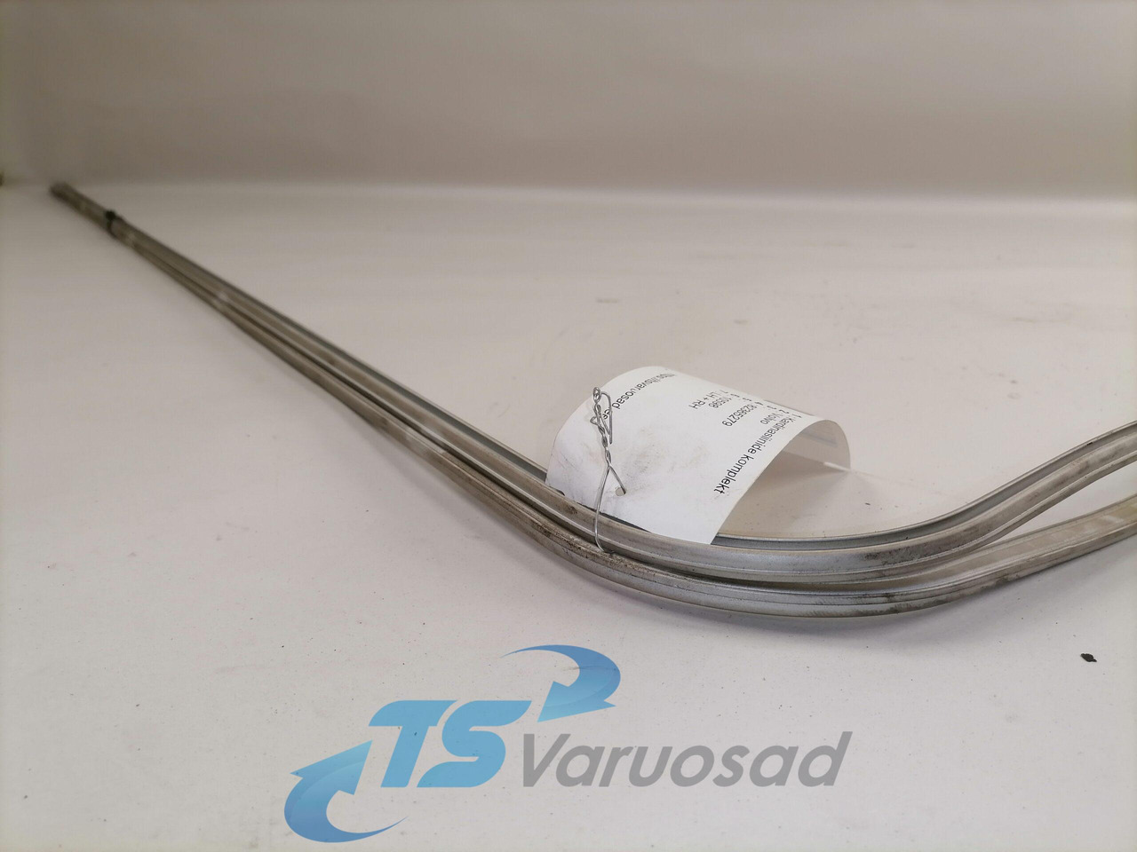 Volvo Kardinasiinide komplekt 82365279 - Pièce universelle pour Camion: photos 3 Volvo Kardinasiinide komplekt 82365279 - Pièce universelle pour Camion: photos 3