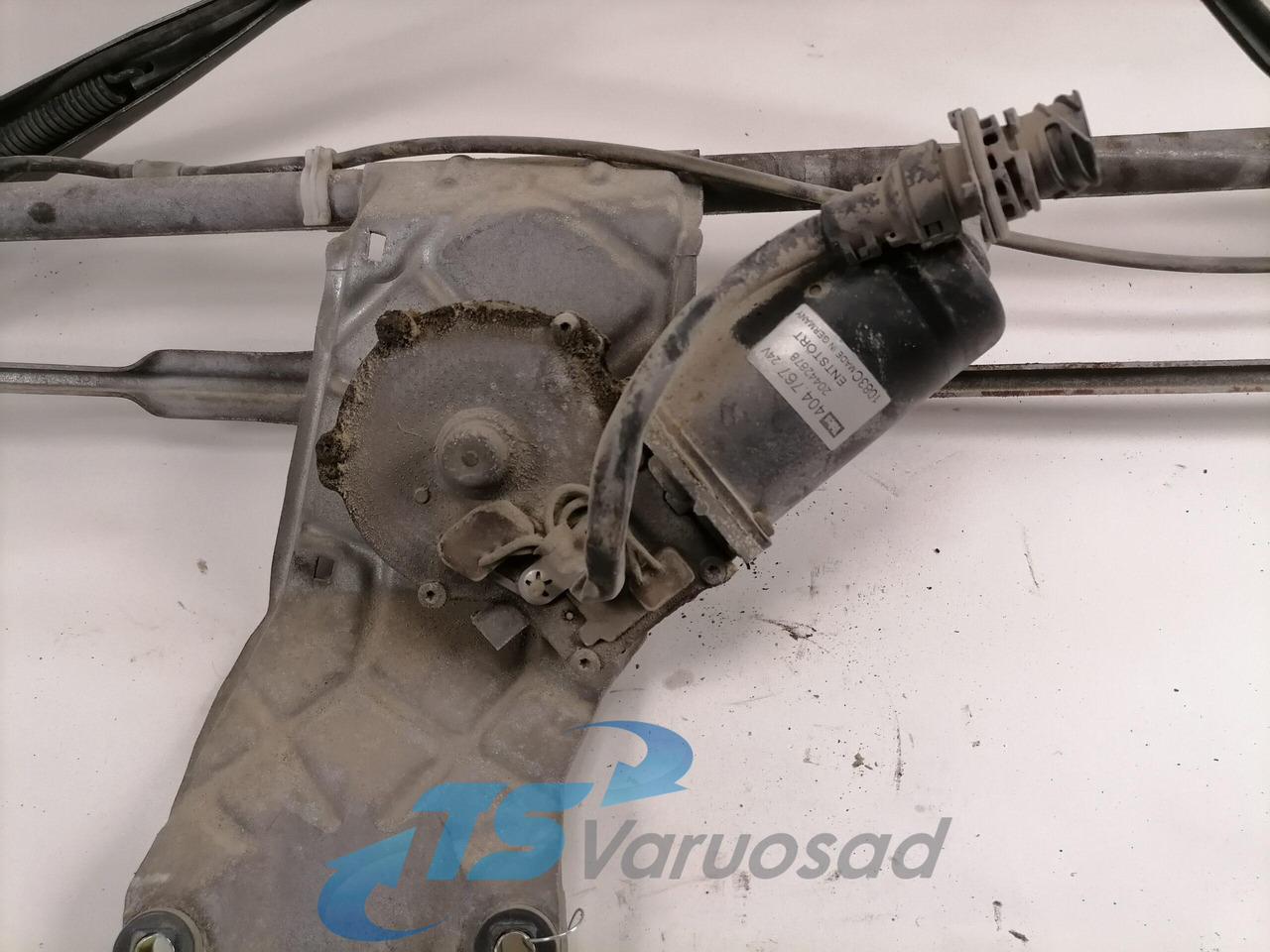 Volvo Klaasipuhasti raam 20517438 - Essuie-glace pour Camion: photos 4 Volvo Klaasipuhasti raam 20517438 - Essuie-glace pour Camion: photos 4