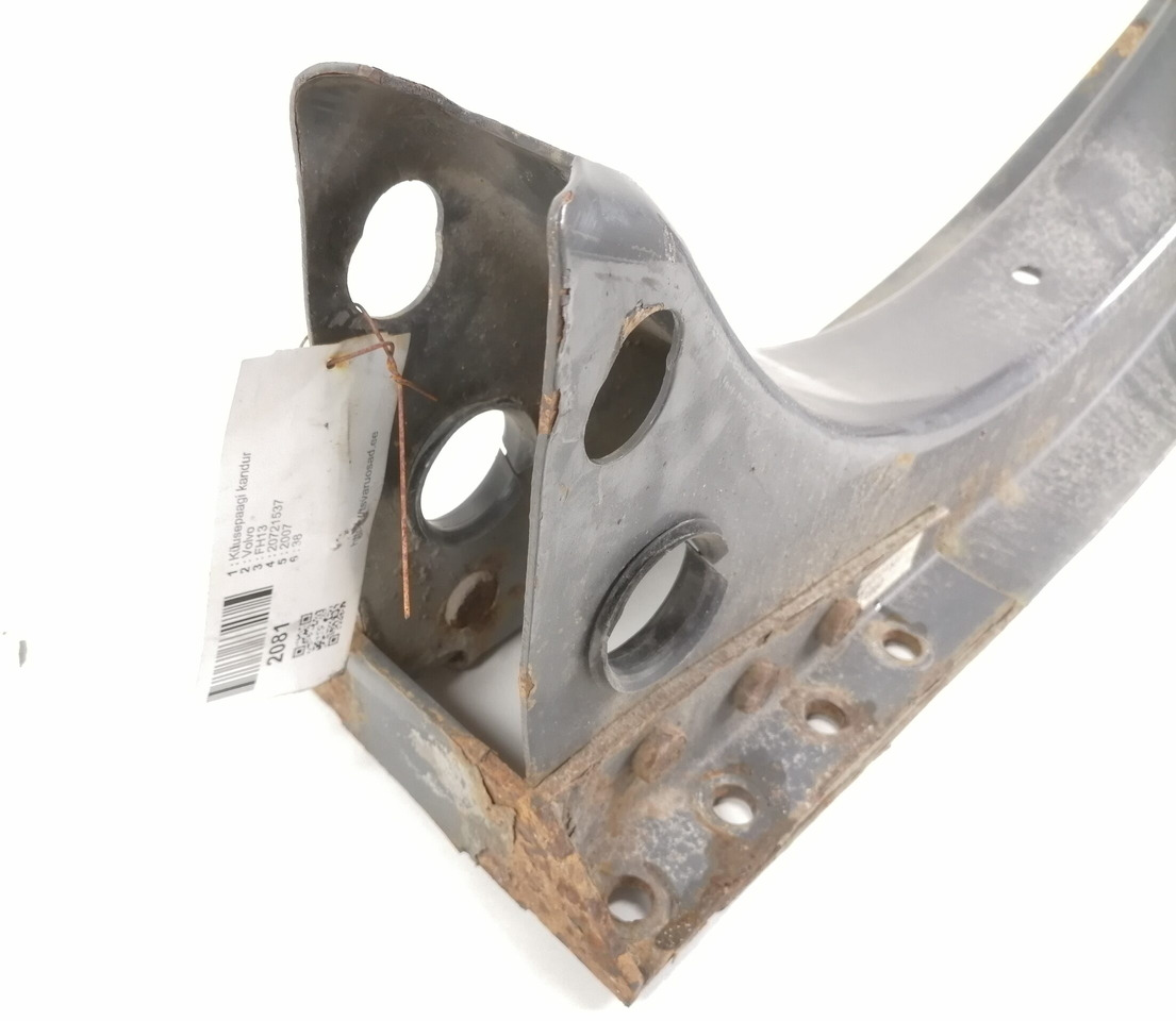 Volvo Kütusepaagi kandur, Volvo 20721537 - Réservoir de carburant pour Camion: photos 4 Volvo Kütusepaagi kandur, Volvo 20721537 - Réservoir de carburant pour Camion: photos 4