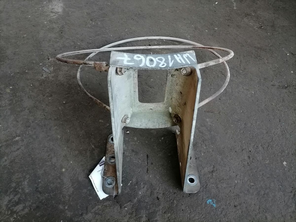 Volvo Muffler carrier 1079661 - Silencieux pour Camion: photos 4 Volvo Muffler carrier 1079661 - Silencieux pour Camion: photos 4